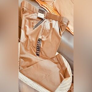 PERRY ELLIS NWT 40x30 PECAN